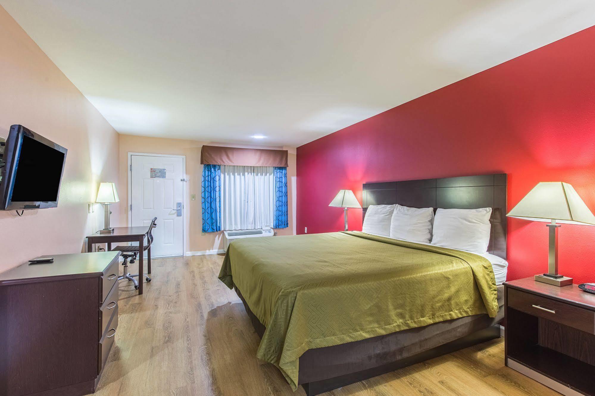 Quality Inn & Suites Bridge City Orange Zewnętrze zdjęcie